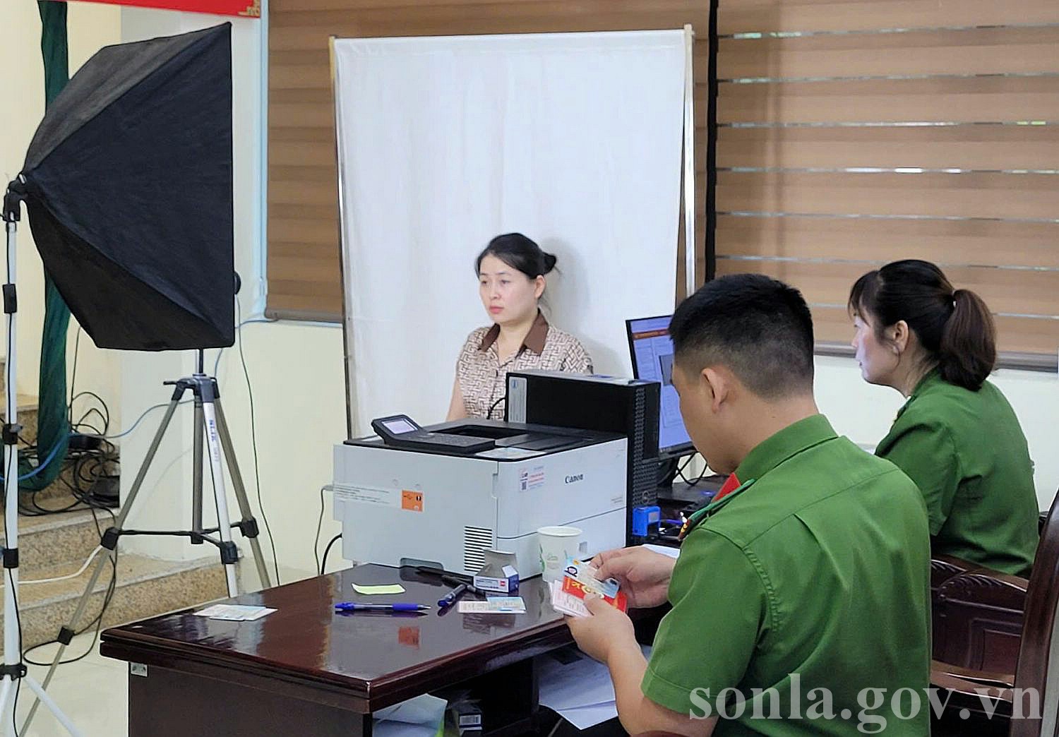 anh tin bai